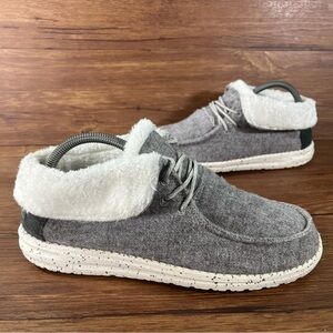 HEY DUDE ‘Britt’ Sneakers Booties High Top Women’s Size 9 Shoes